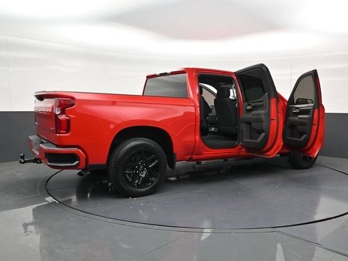Used 2022 Chevrolet Silverado 1500 RST RWD image 30