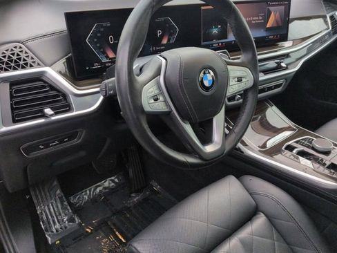 Used 2025 BMW X7 xDrive40i AWD/4WD image 12
