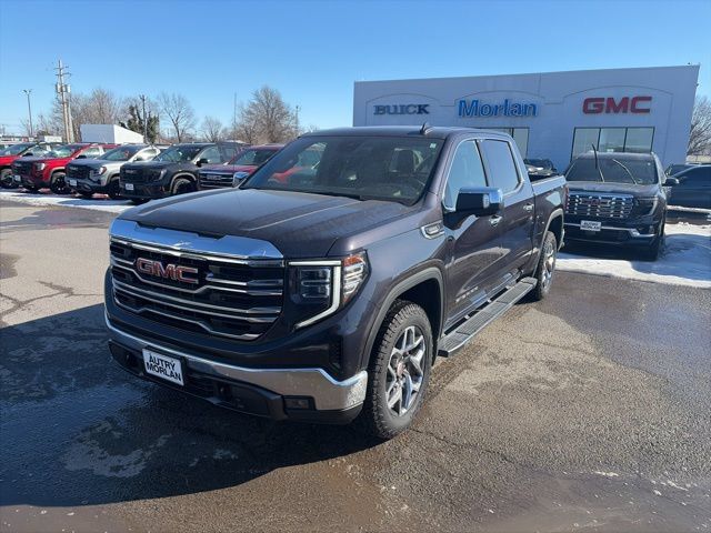 Used 2023 GMC Sierra 1500 SLT w/ SLT Premium Package AWD/4WD image 2