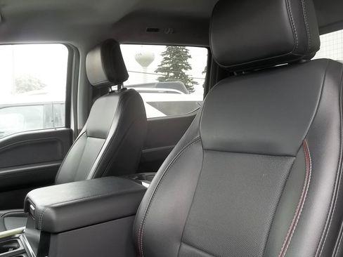 Used 2024 Ford F350 Lariat w/ Chrome Package image 9