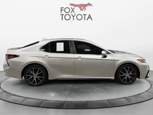 Used 2023 Toyota Camry SE w/ Audio Upgrade Package FWD image 7