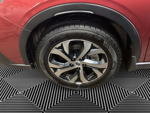 Certified 2021 Subaru Outback Limited image 14
