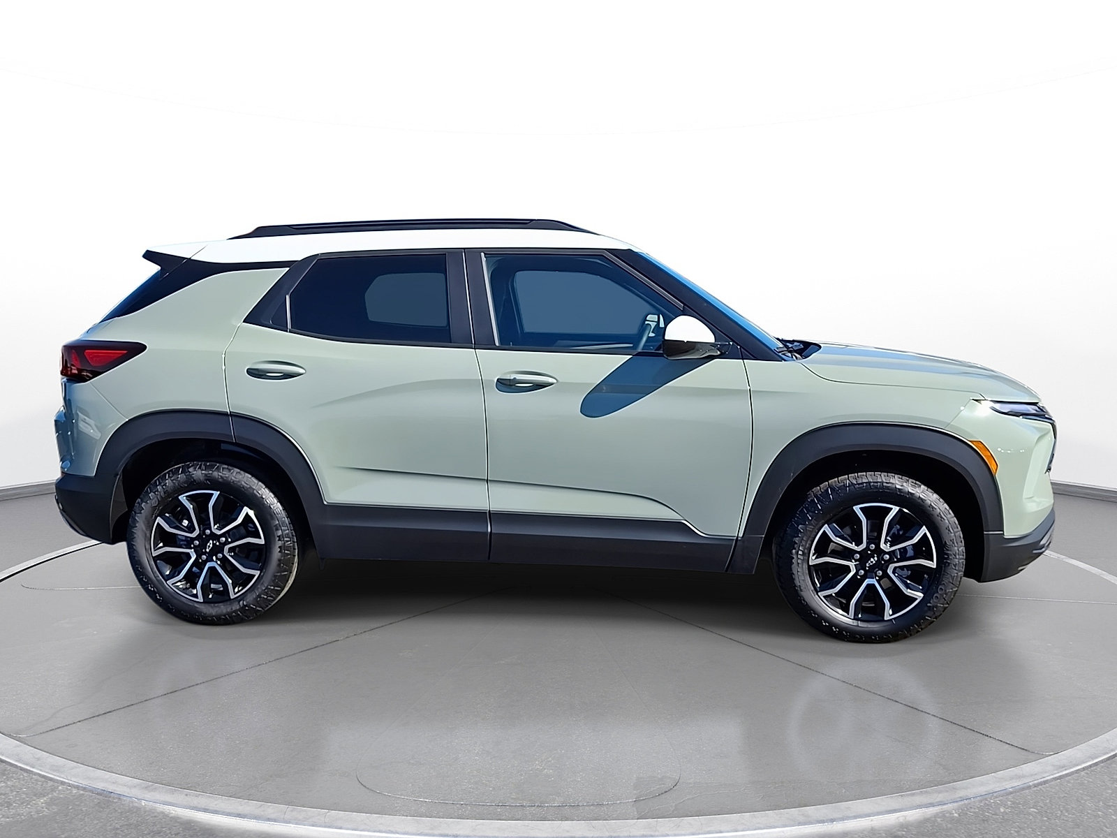 New 2026 Chevrolet TrailBlazer ACTIV AWD/4WD image 9