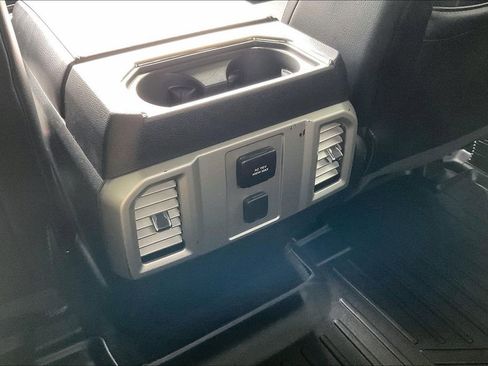 Used 2017 Ford F250 Lariat w/ Lariat Value Package image 31