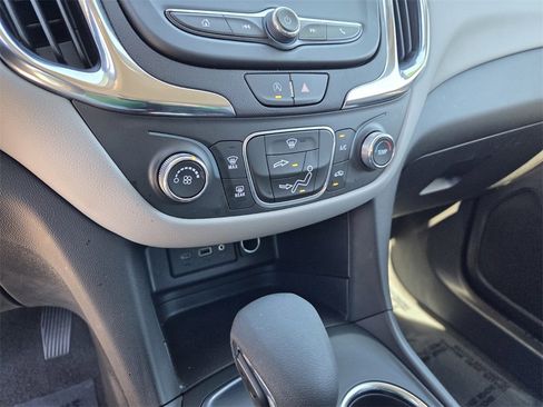 Certified 2024 Chevrolet Equinox LS w/ LS Convenience Package image 25