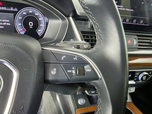 Used 2022 Audi Q5 2.0T Premium Plus AWD/4WD image 24