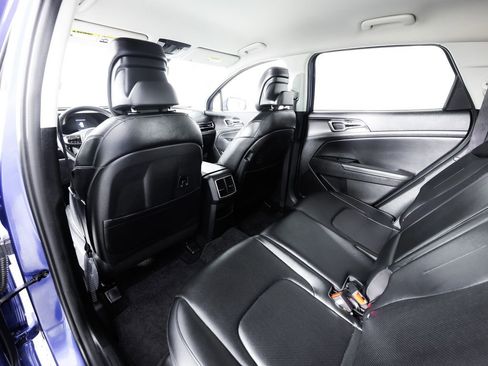 Used 2024 Kia Sportage EX AWD/4WD image 18