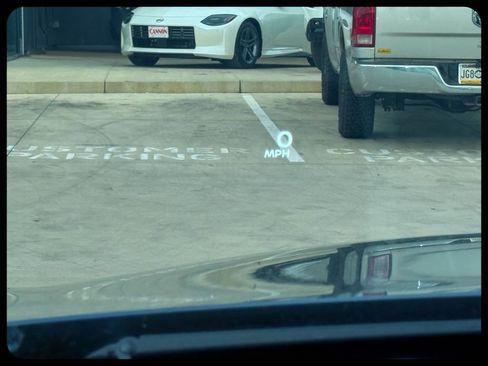 Used 2023 INFINITI QX60 Sensory w/ Vision Package FWD image 41