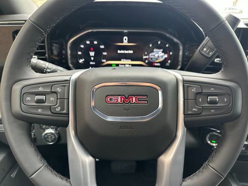 New 2026 GMC Sierra 2500 SLT w/ SLT Convenience Package image 22