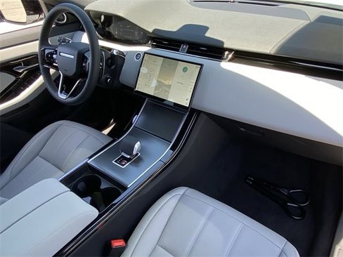 New 2026 Land Rover Range Rover Evoque S image 11