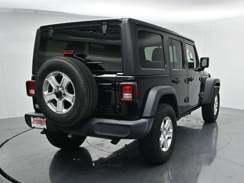 Used 2019 Jeep Wrangler Unlimited Sport S AWD/4WD image 6