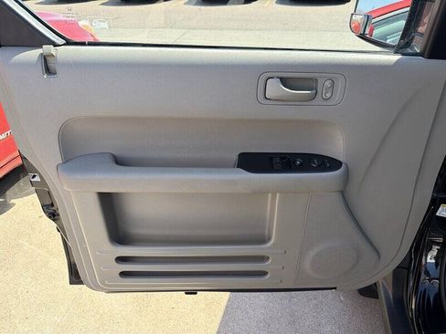 Used 2011 Honda Element LX image 13