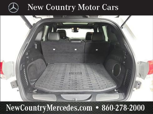 Used 2020 Jeep Grand Cherokee Overland AWD/4WD image 9