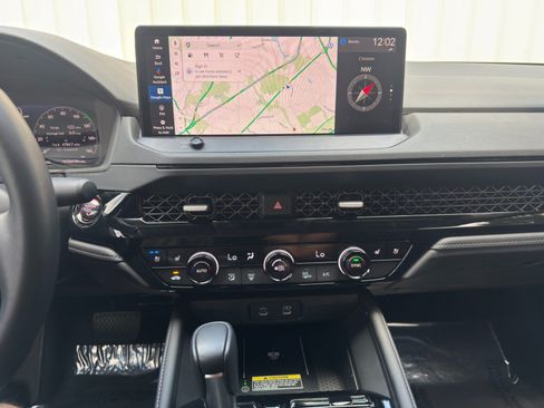 Used 2023 Honda Accord Touring image 23