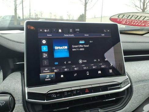 Used 2022 Jeep Compass Latitude w/ Convenience Group image 15