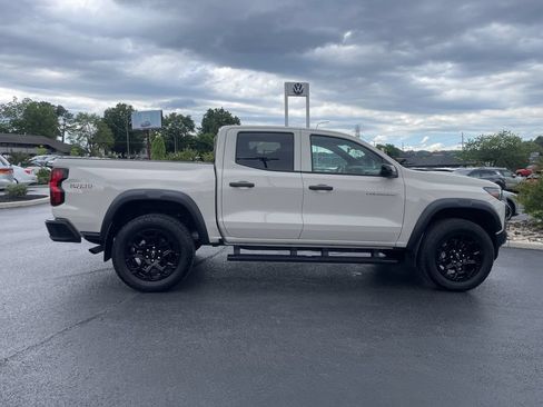 Used 2026 Chevrolet Colorado Trail Boss AWD/4WD image 4