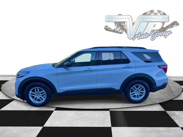 Used 2026 Ford Explorer Active AWD/4WD image 9
