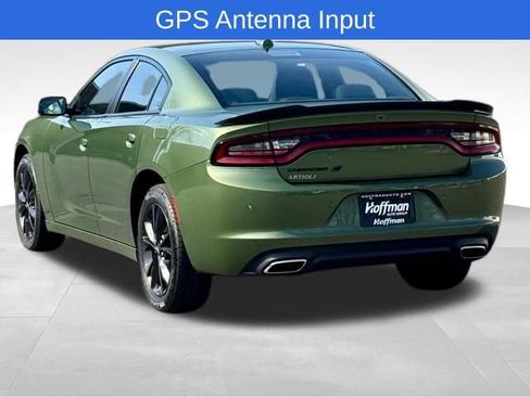 Used 2022 Dodge Charger SXT w/ Blacktop Package AWD/4WD image 6