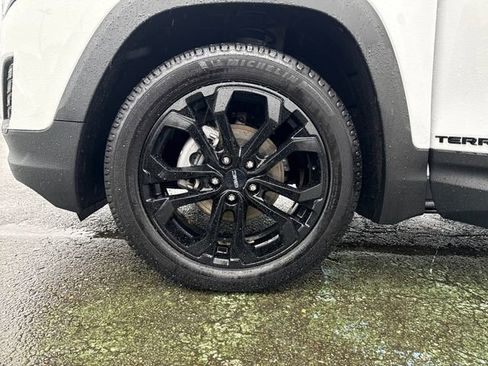 Used 2020 GMC Terrain SLE w/ Driver Convenience Package image 28