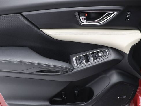 Used 2022 Subaru Ascent Limited w/ Technology Package image 16