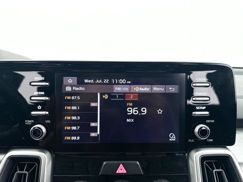 Used 2021 Kia Sorento LX FWD image 7