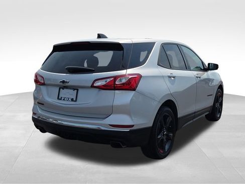 Used 2019 Chevrolet Equinox LT FWD image 4