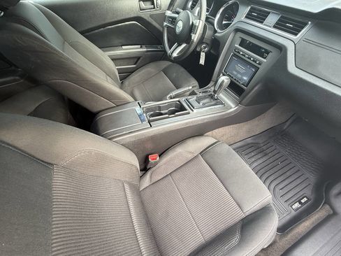 Used 2014 Ford Mustang Coupe image 13