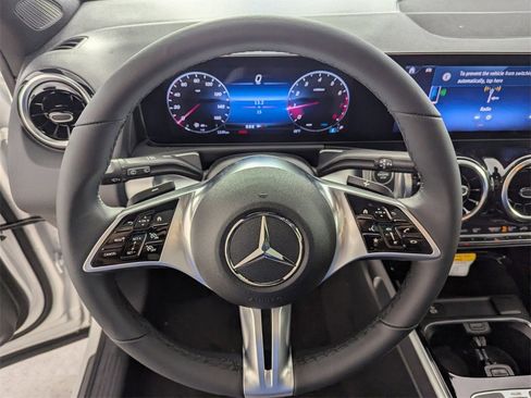 New 2026 Mercedes-Benz GLB 250 image 15