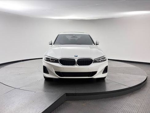 Used 2024 BMW 330i xDrive Sedan w/ Convenience Package AWD/4WD image 12