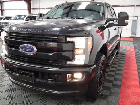 Used 2019 Ford F250 Lariat AWD/4WD image 21