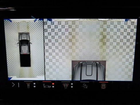 Used 2025 GMC Sierra 2500 AT4X w/ AT4X AEV Edition AWD/4WD image 18