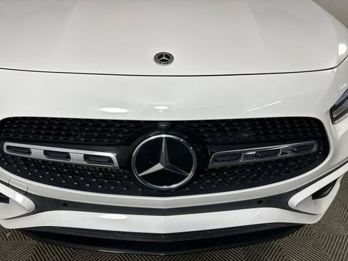 Used 2024 Mercedes-Benz GLA 250 w/ AMG Night Package image 9
