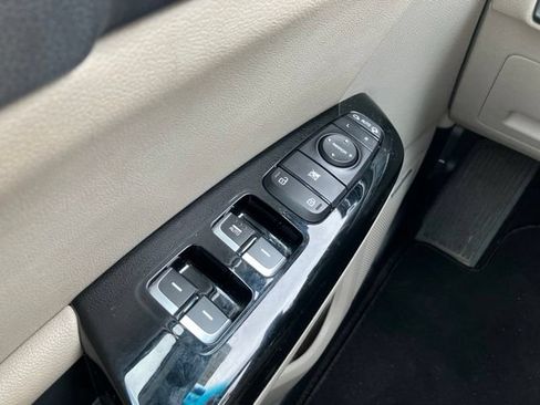 Used 2022 Kia Sportage SX AWD/4WD image 16