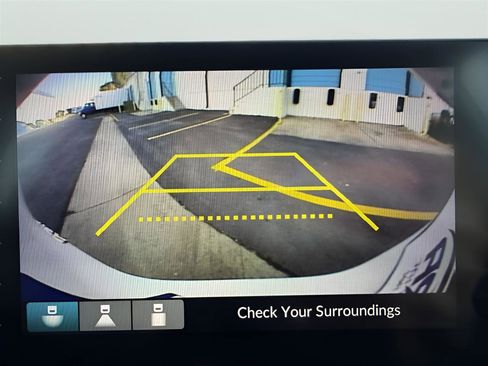 Used 2025 Honda HR-V LX image 23