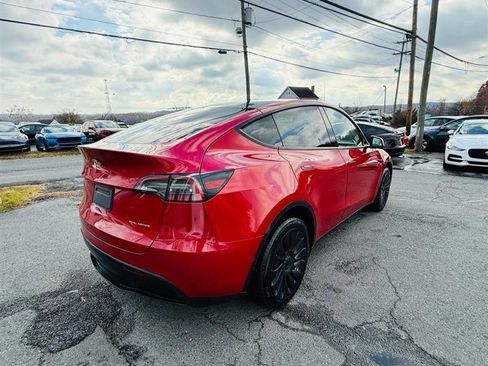 Used 2023 Tesla Model Y Long Range image 5