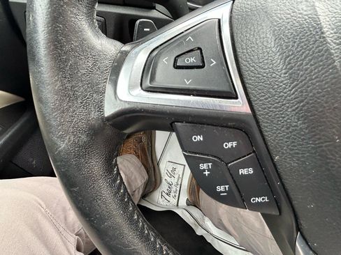 Used 2018 Ford Fusion Titanium AWD/4WD image 19