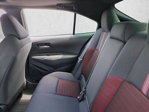 Certified 2025 Toyota Corolla SE w/ SE Premium Package FWD image 19