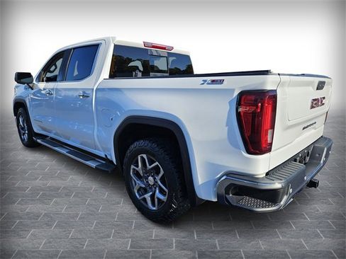 Used 2023 GMC Sierra 1500 SLT w/ SLT Premium Plus Package image 5