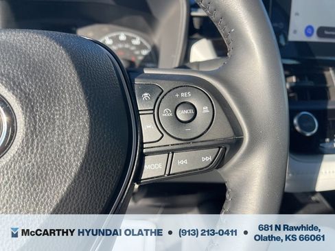 Used 2024 Toyota Corolla LE image 28