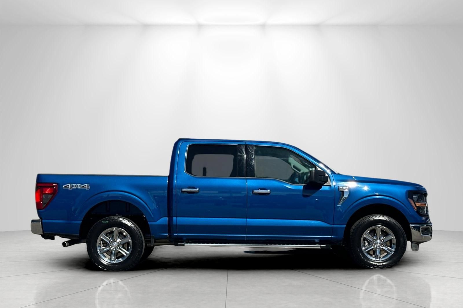 Used 2025 Ford F150 XLT w/ Equipment Group 301A Standard AWD/4WD image 2