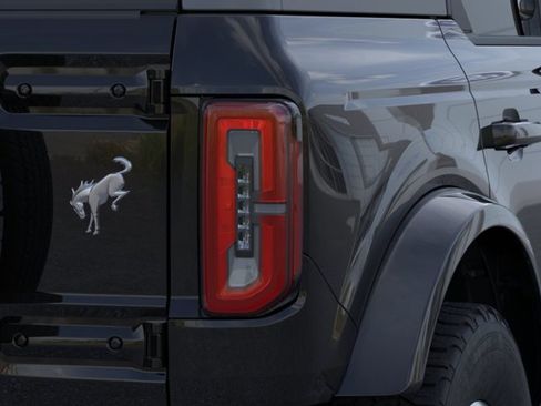 New 2025 Ford Bronco Outer Banks AWD/4WD image 23
