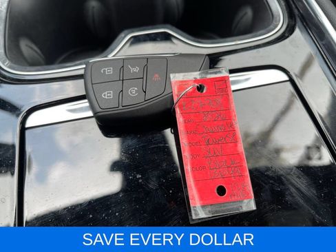 Used 2026 Chevrolet Traverse RS w/ LPO, Floor Liner Package FWD image 27