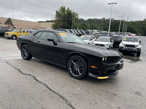 Certified 2021 Dodge Challenger GT w/ Blacktop Package AWD/4WD image 6
