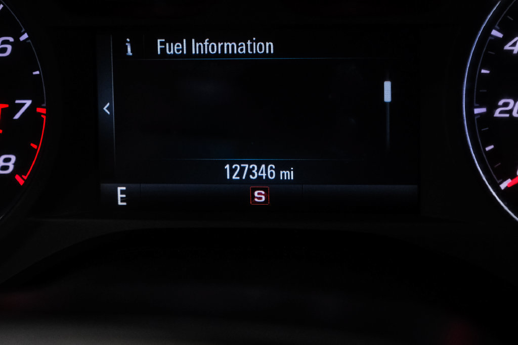 Used 2018 Chevrolet Camaro LS RWD image 18