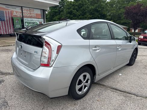 Used 2013 Toyota Prius Three w/ Solar Roof Pkg FWD image 23