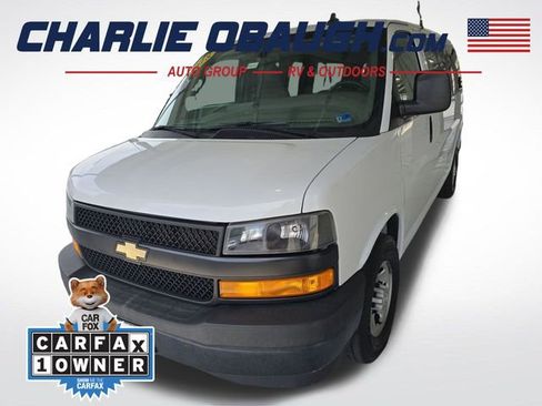 Used 2018 Chevrolet Express 2500 LS w/ Driver Convenience Package RWD image 1