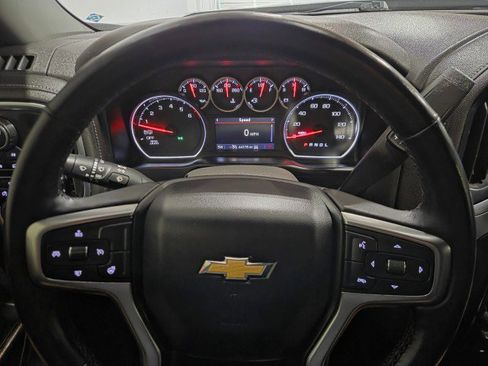 Used 2019 Chevrolet Silverado 1500 LT w/ Texas Edition image 44