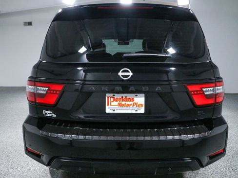 Used 2024 Nissan Armada SL w/ Midnight Edition Package AWD/4WD image 8