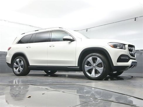 Used 2021 Mercedes-Benz GLS 450 4MATIC image 41
