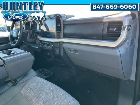 Used 2023 Ford F250 XLT w/ XLT Premium Package AWD/4WD image 11